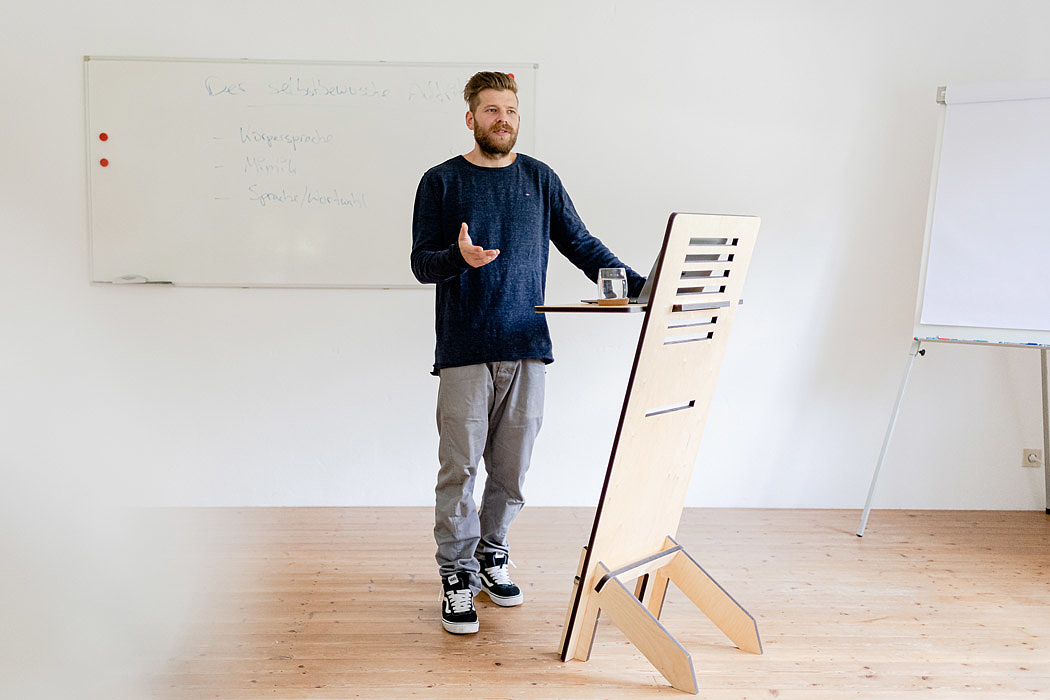 desk，stand，Computer stand，