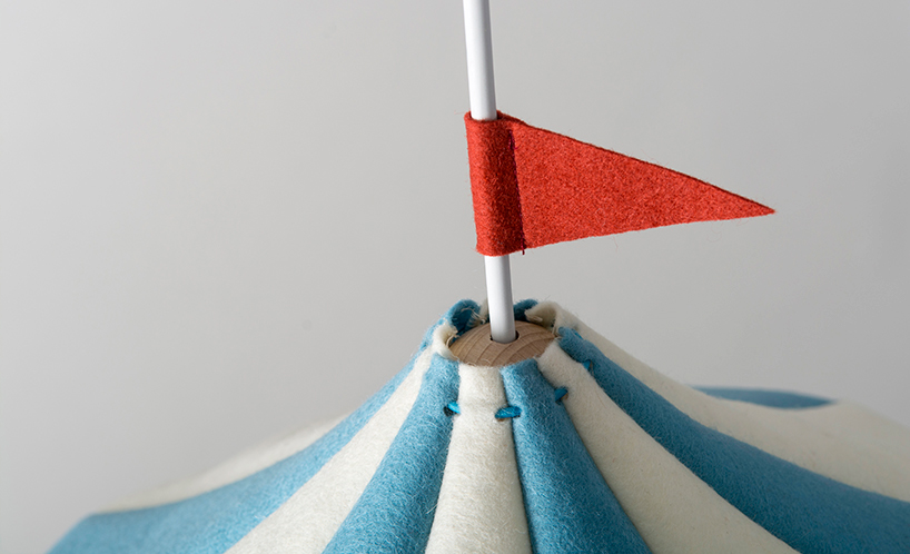 Tent，flag，cloth，lamp，