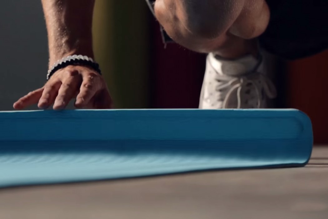 Yoga Mat，Automatic crimping，motion，Home Furnishing，