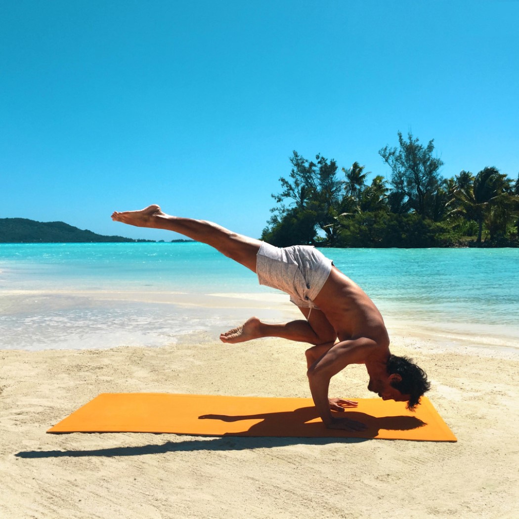 Yoga Mat，Automatic crimping，motion，Home Furnishing，