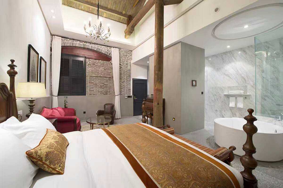 Boutique Hotel，