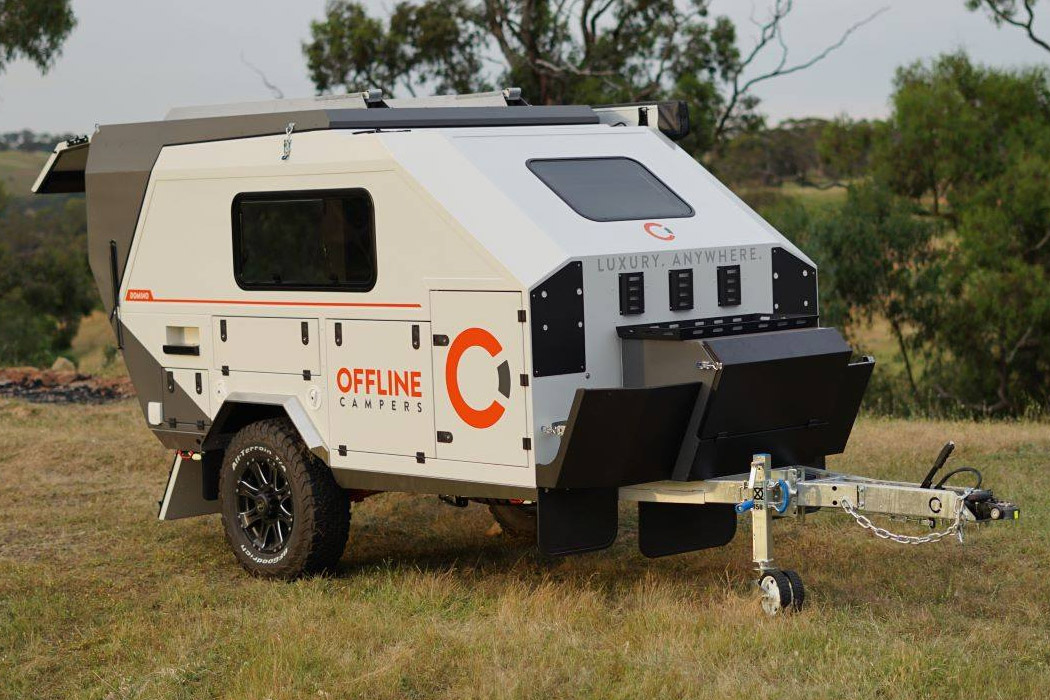 vehicle，automobile，Touring car，DOMINO，