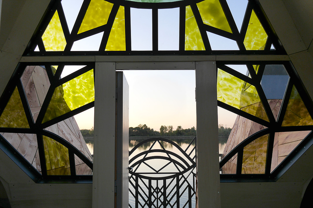 Pyramid，Sphinx，Architectural design，personality，