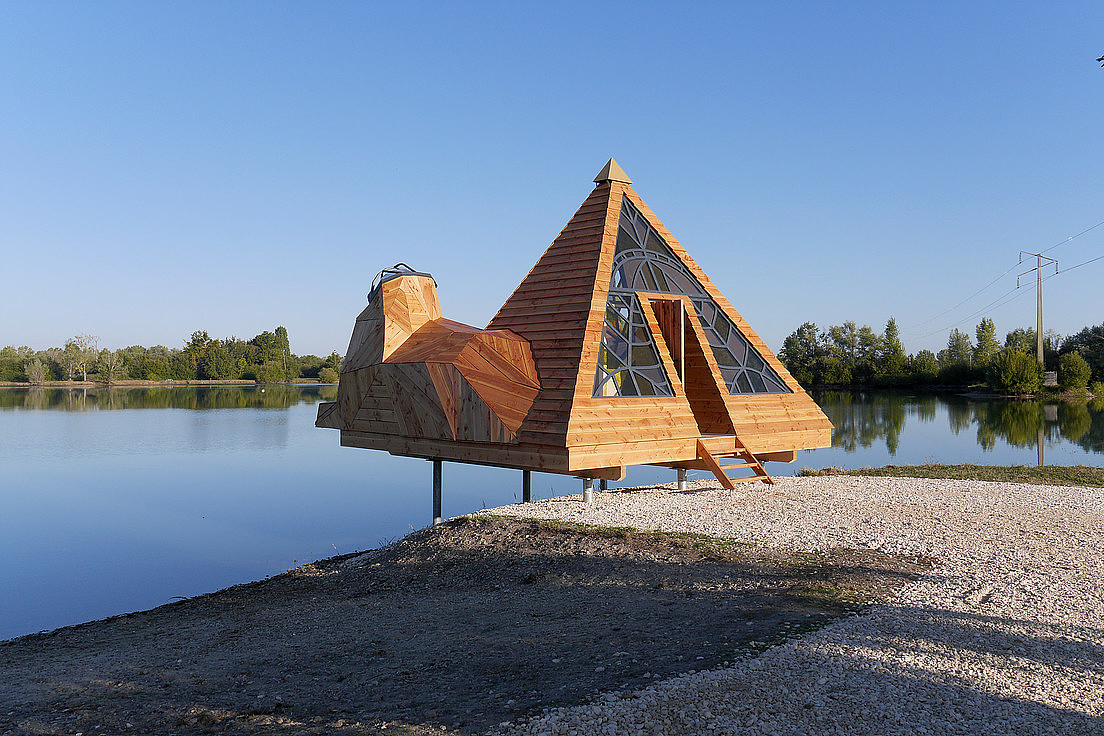 Pyramid，Sphinx，Architectural design，personality，