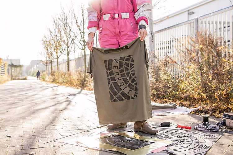 printing and dyeing，Manhole cover，shirt，originality，