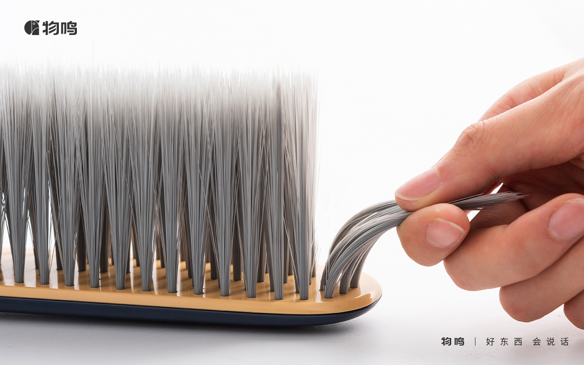 Fine hair cleaning brush，