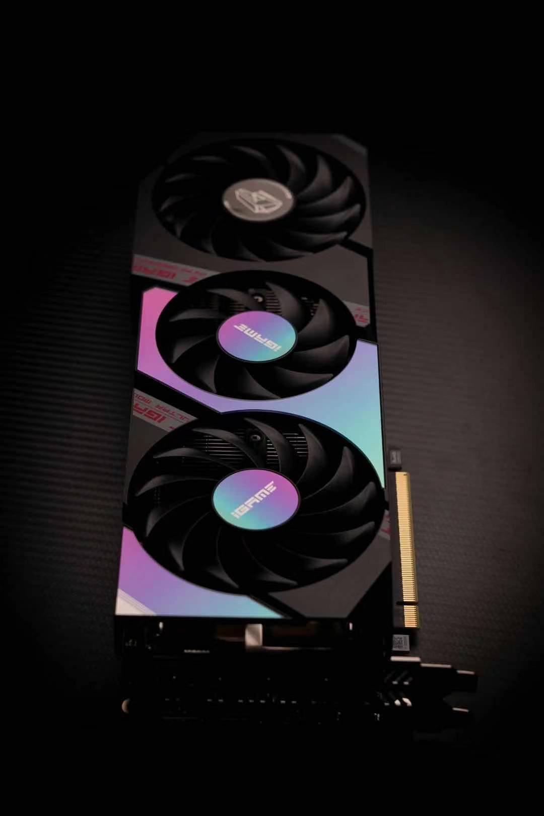 Graphics card，name，Seven rainbow，ultra，