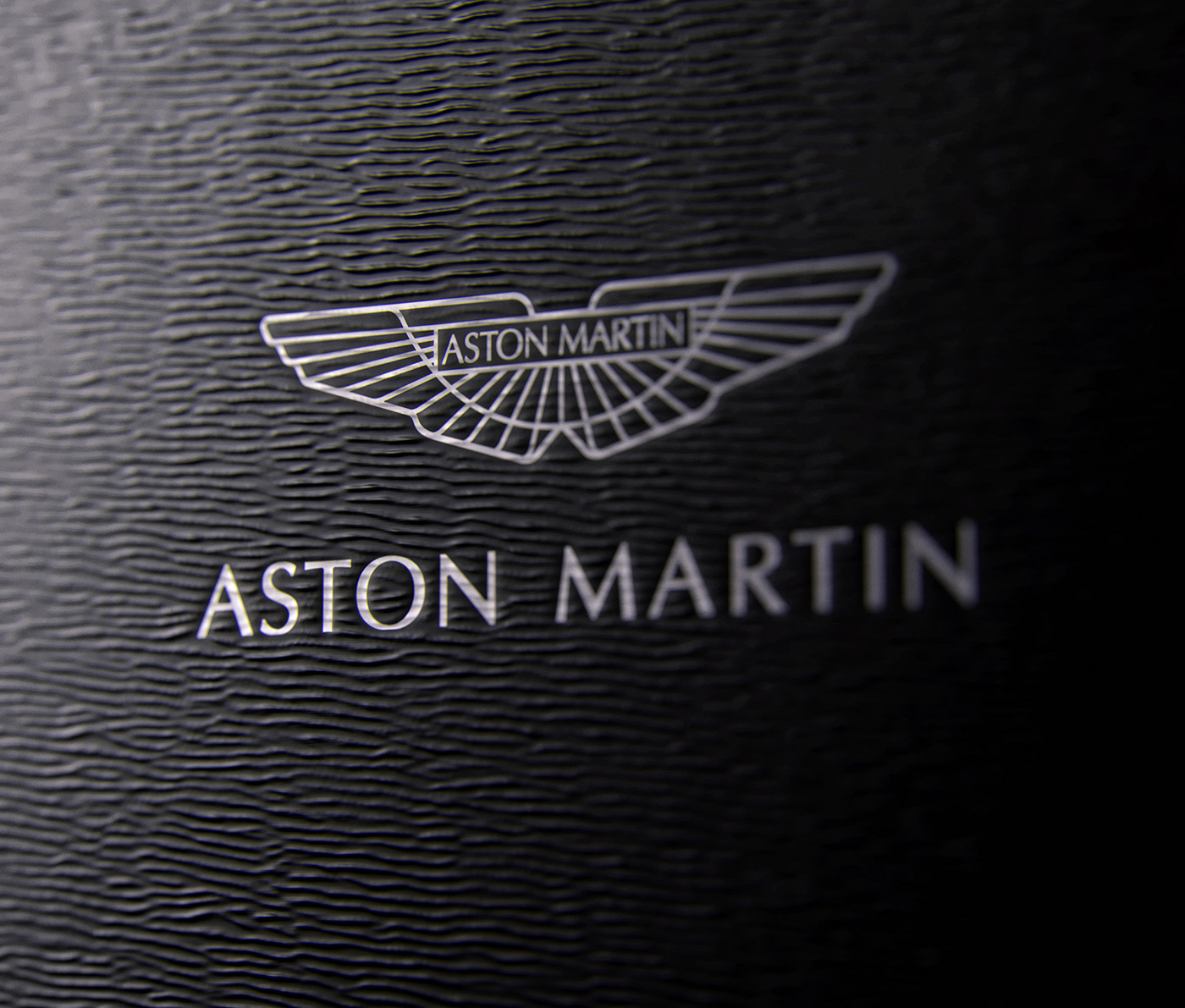 Scotch Whisky，bottle，cgi，delicate，