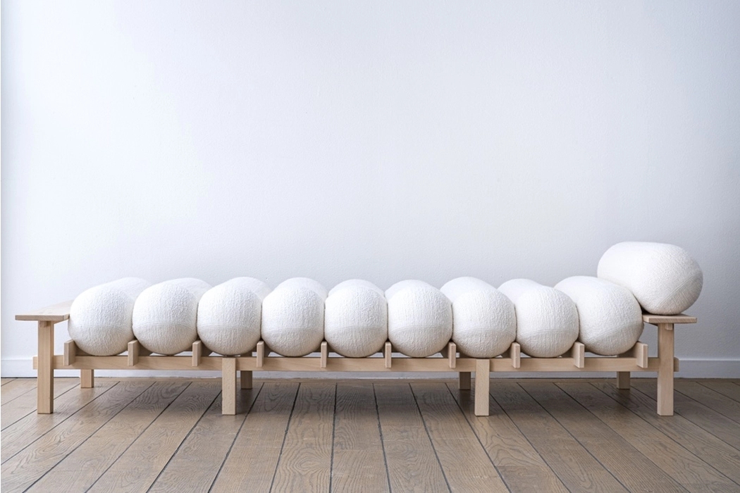 Sofa bed，wooden ，simple，soft，