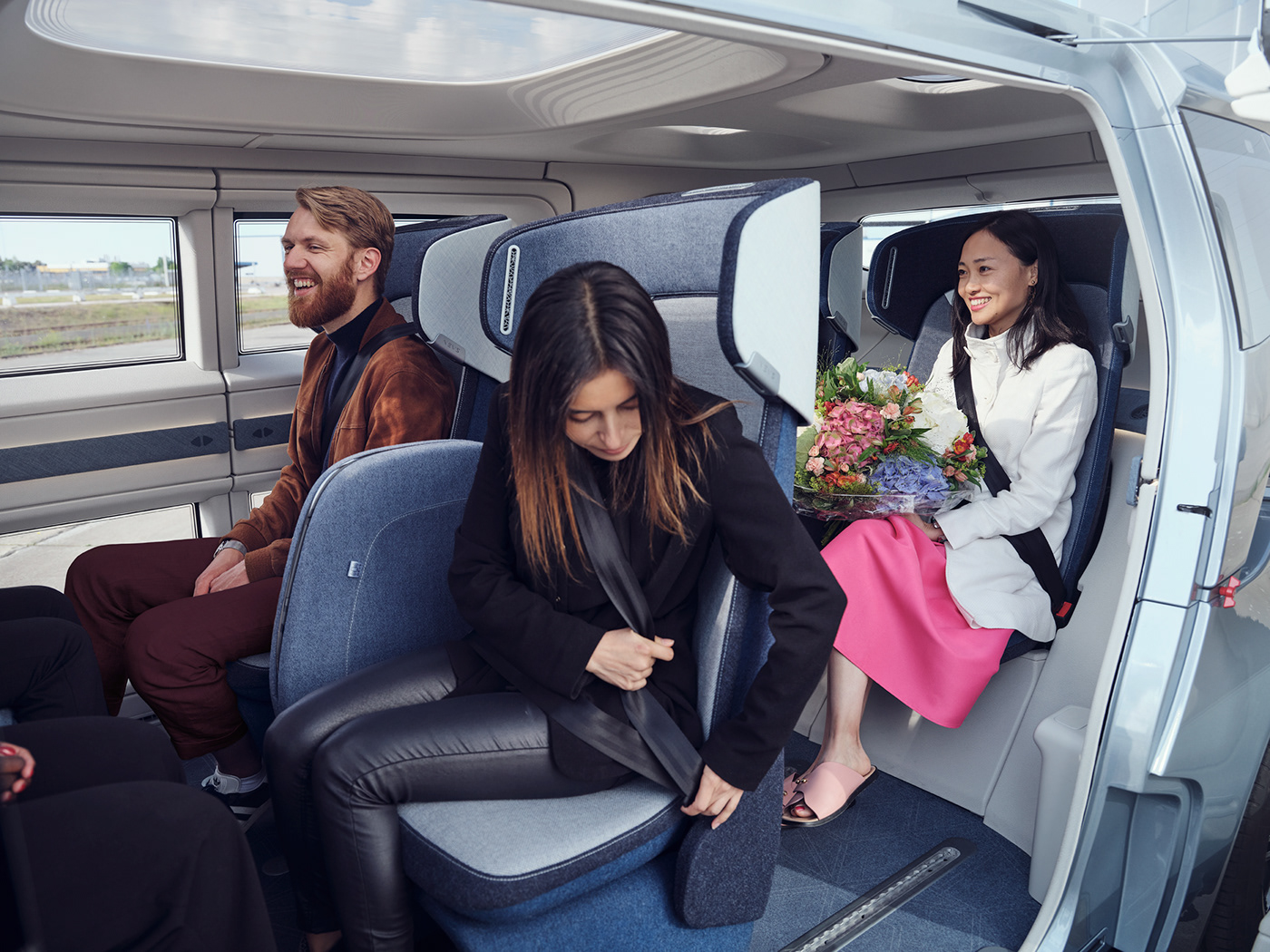 automobile，Electric，share，inside，