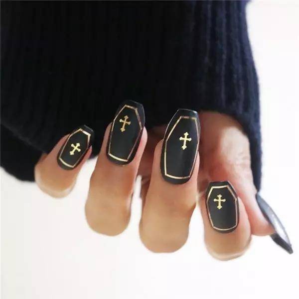 female sex，fashion，nail，manicure，