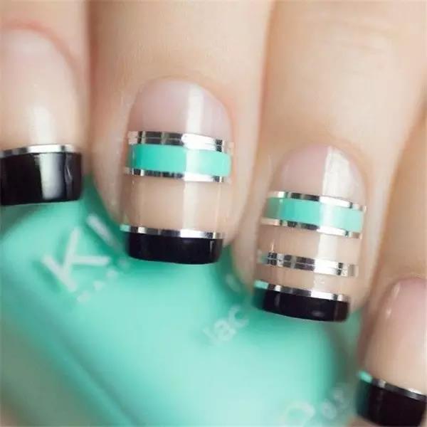 female sex，fashion，nail，manicure，
