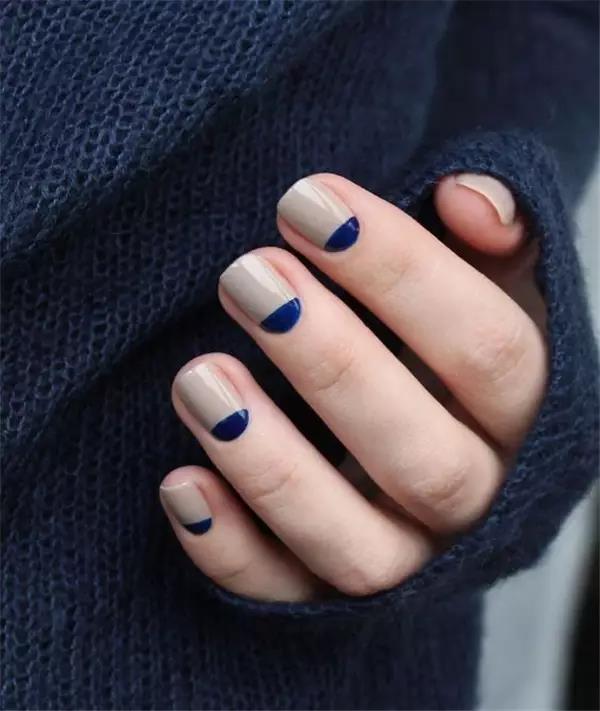 female sex，fashion，nail，manicure，
