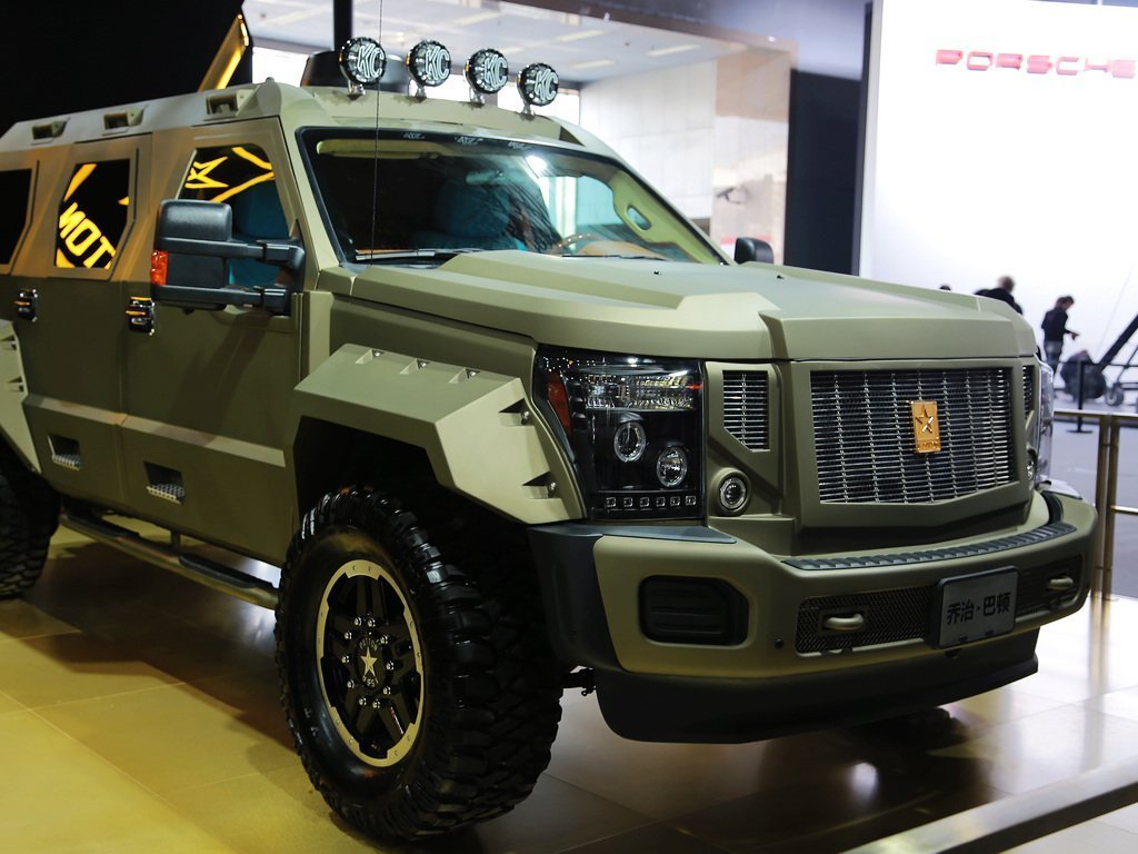 automobile，luxury，bulletproof，