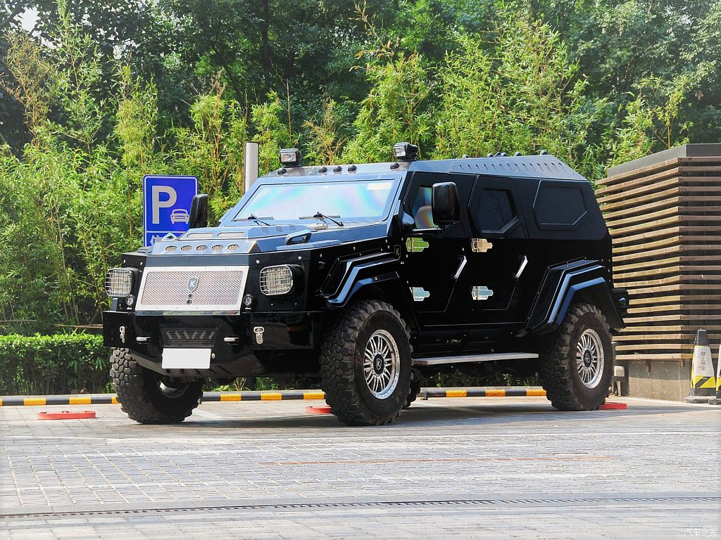 automobile，luxury，bulletproof，