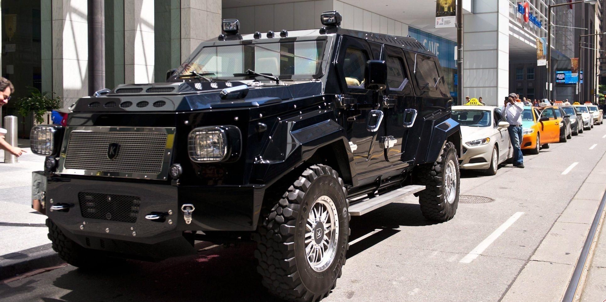 automobile，luxury，bulletproof，