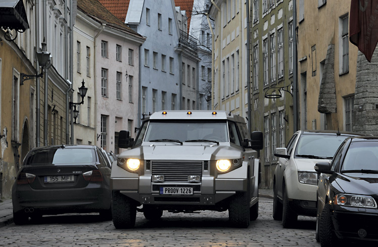 automobile，luxury，bulletproof，