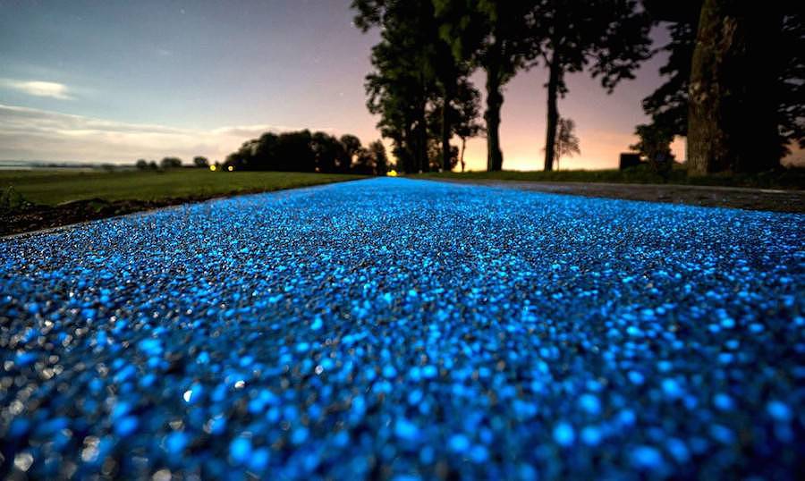 Sidewalk，cycle path，Fluorescent channel，