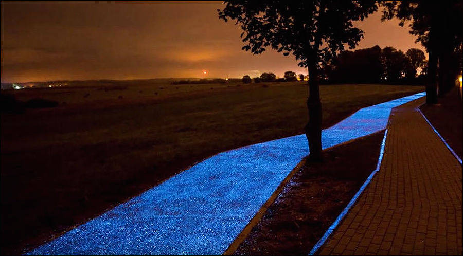 Sidewalk，cycle path，Fluorescent channel，