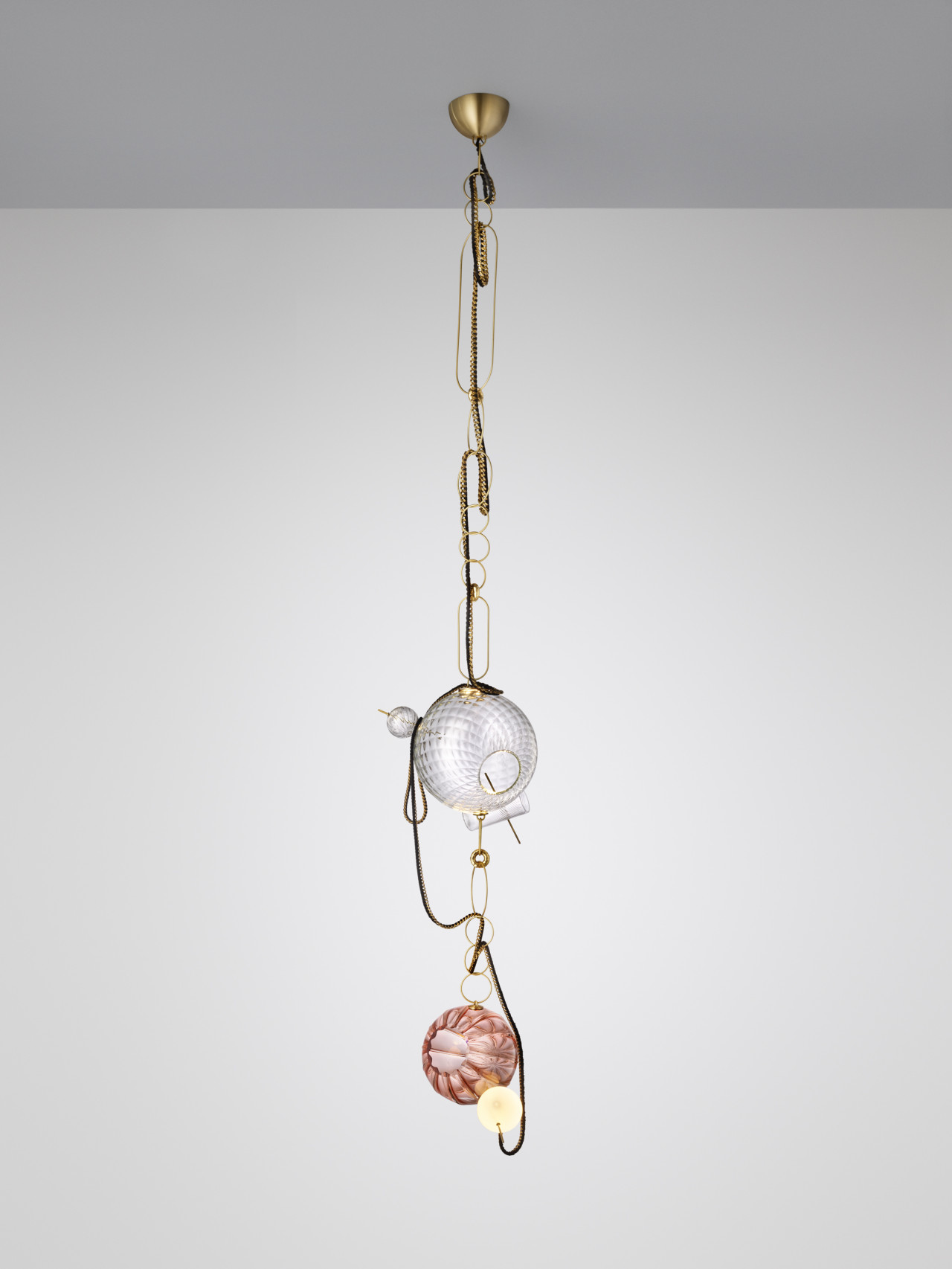 texture，polishing，brass，lamps and lanterns，Glass，