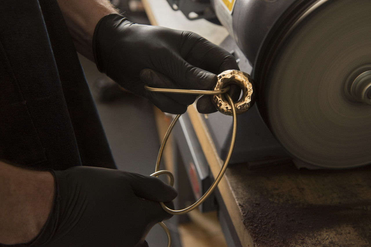 texture，polishing，brass，lamps and lanterns，Glass，