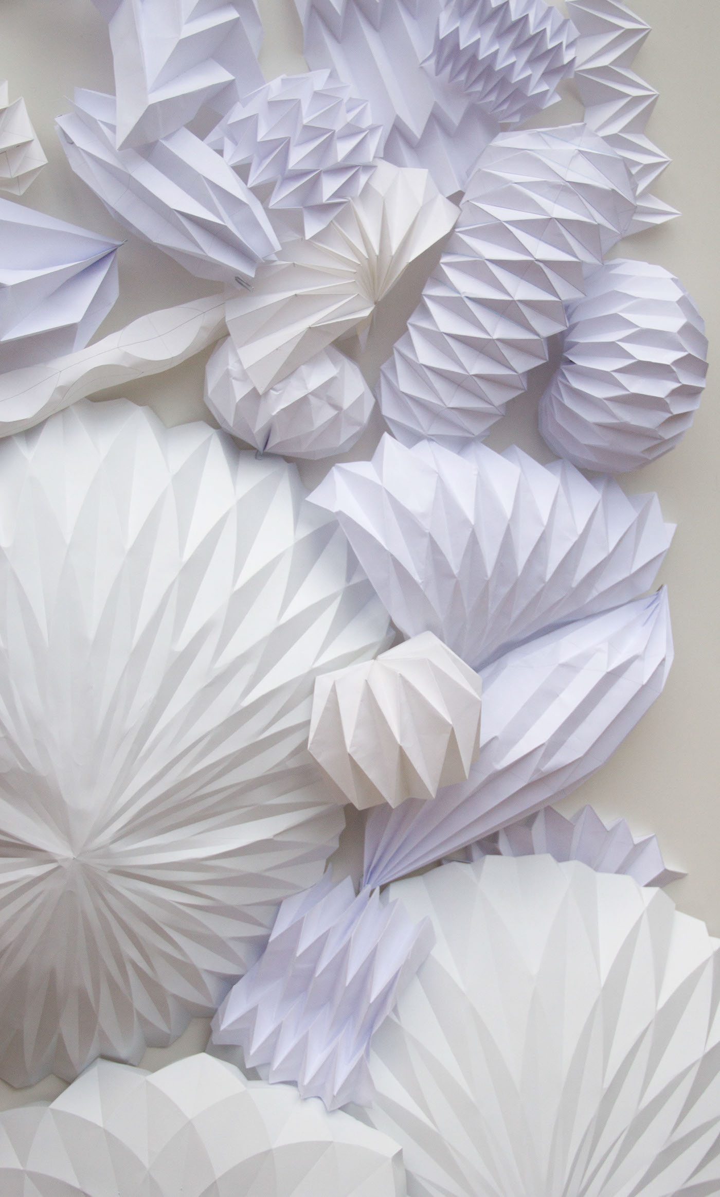 lamps and lanterns，fold，smooth，brightness，lighting，