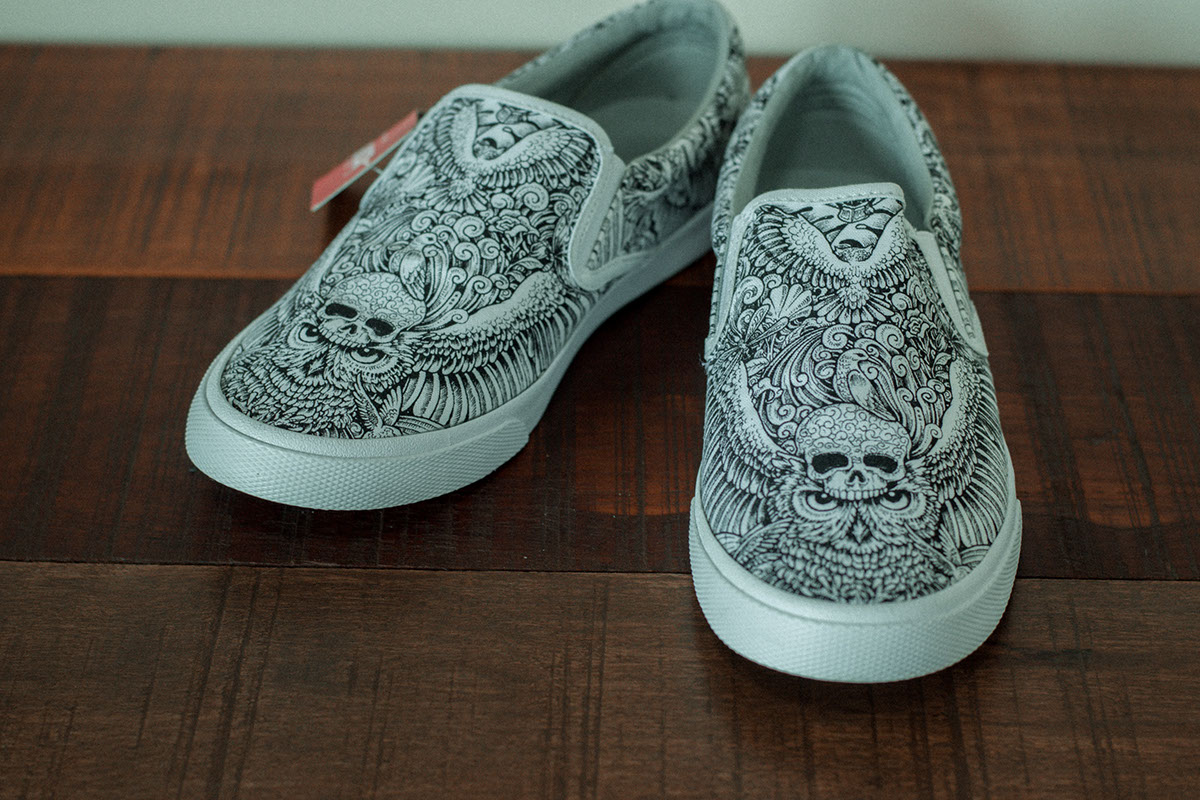 painting，Needle pen，shoes，Hand drawn，