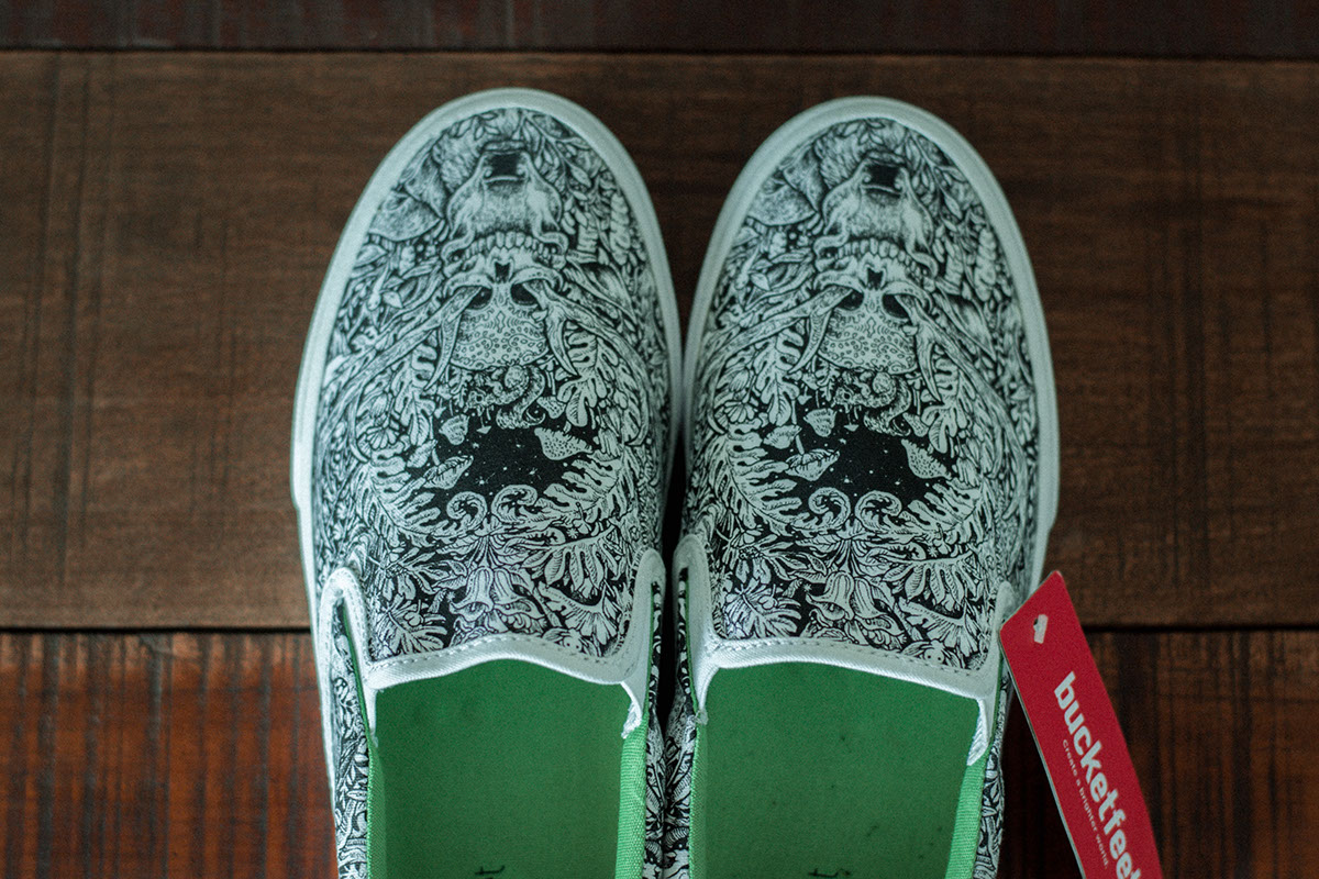 painting，Needle pen，shoes，Hand drawn，