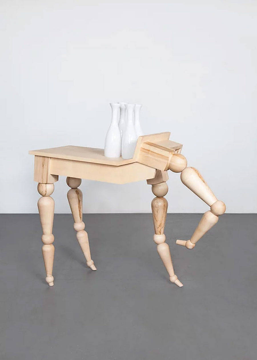 Table，bionics，woodiness，