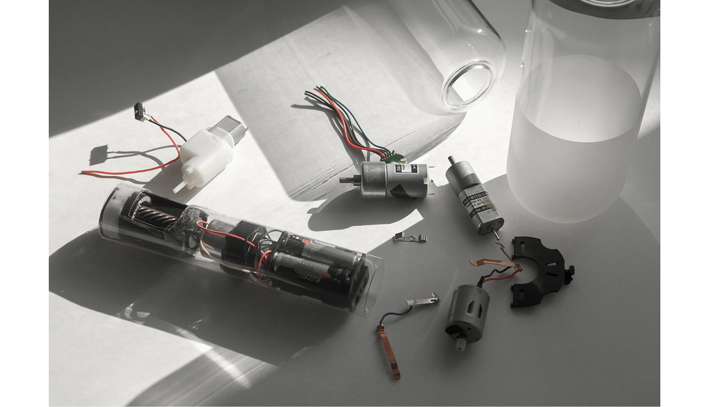 transparent，vertical，Pencil sharpener，pencil，originality，