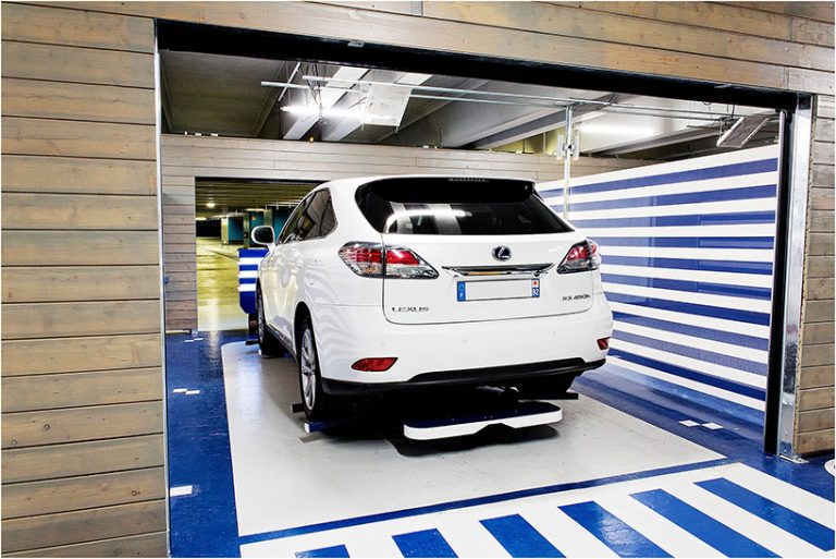 CDG Airport，Robot parking，Paris，stan，