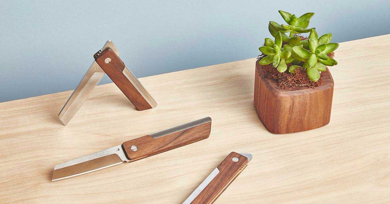 to work in an office，