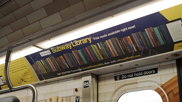 metro，library，e-book，vehicle，