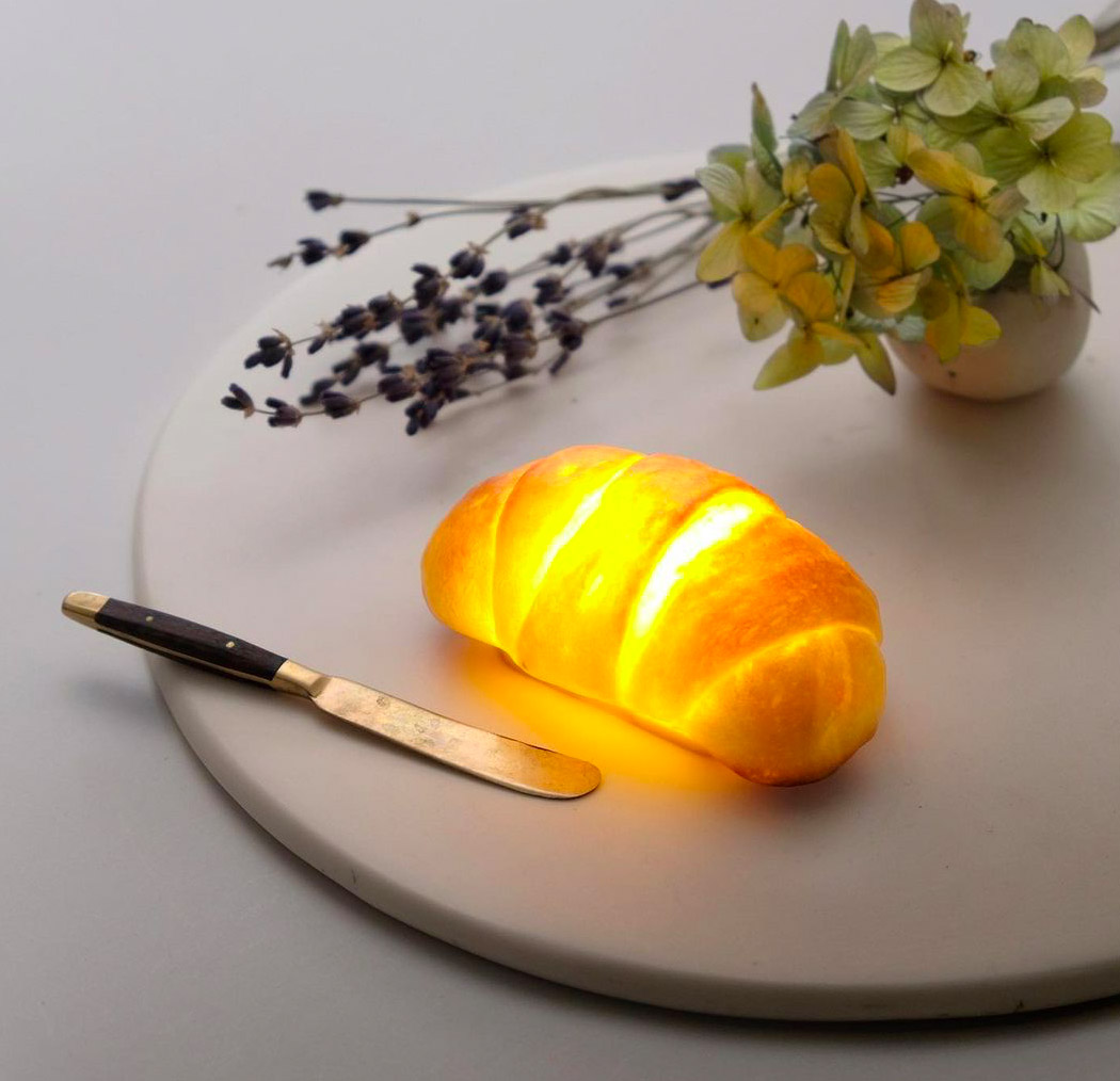 Clock，lamp，Pampshade series，bread，