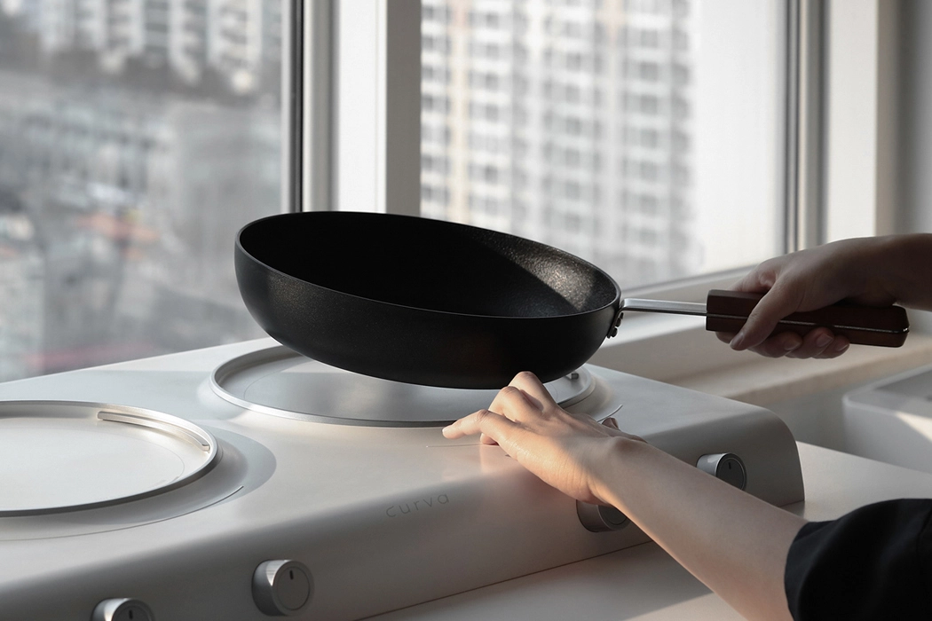 Hyeon Park，blind，Voice control，a kitchen stove，