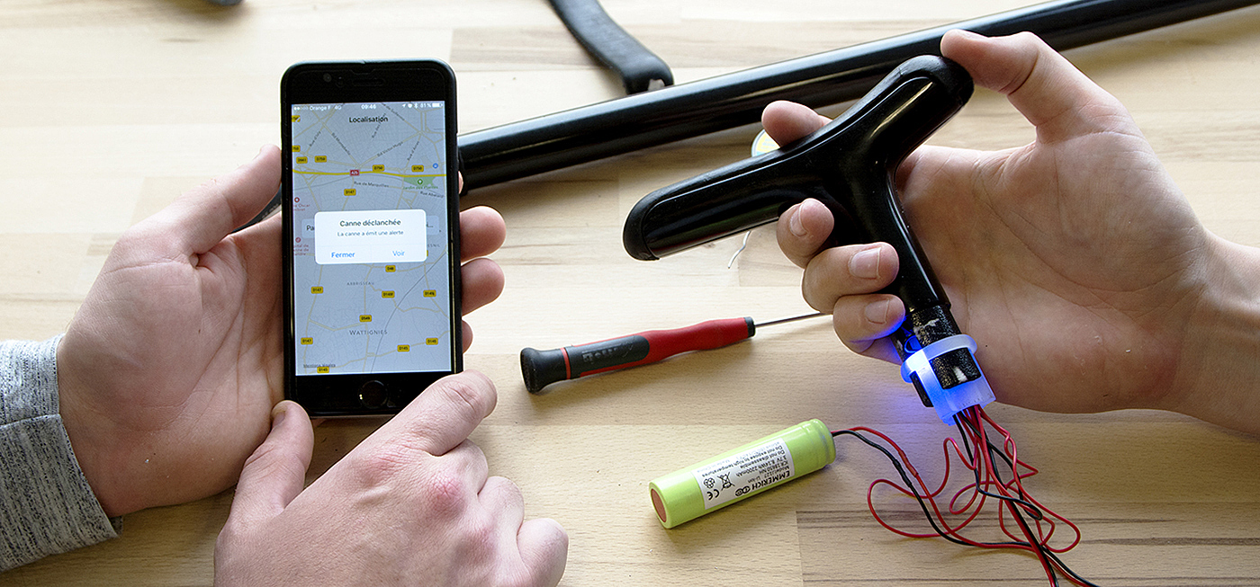 product design，Walking stick，location，security，