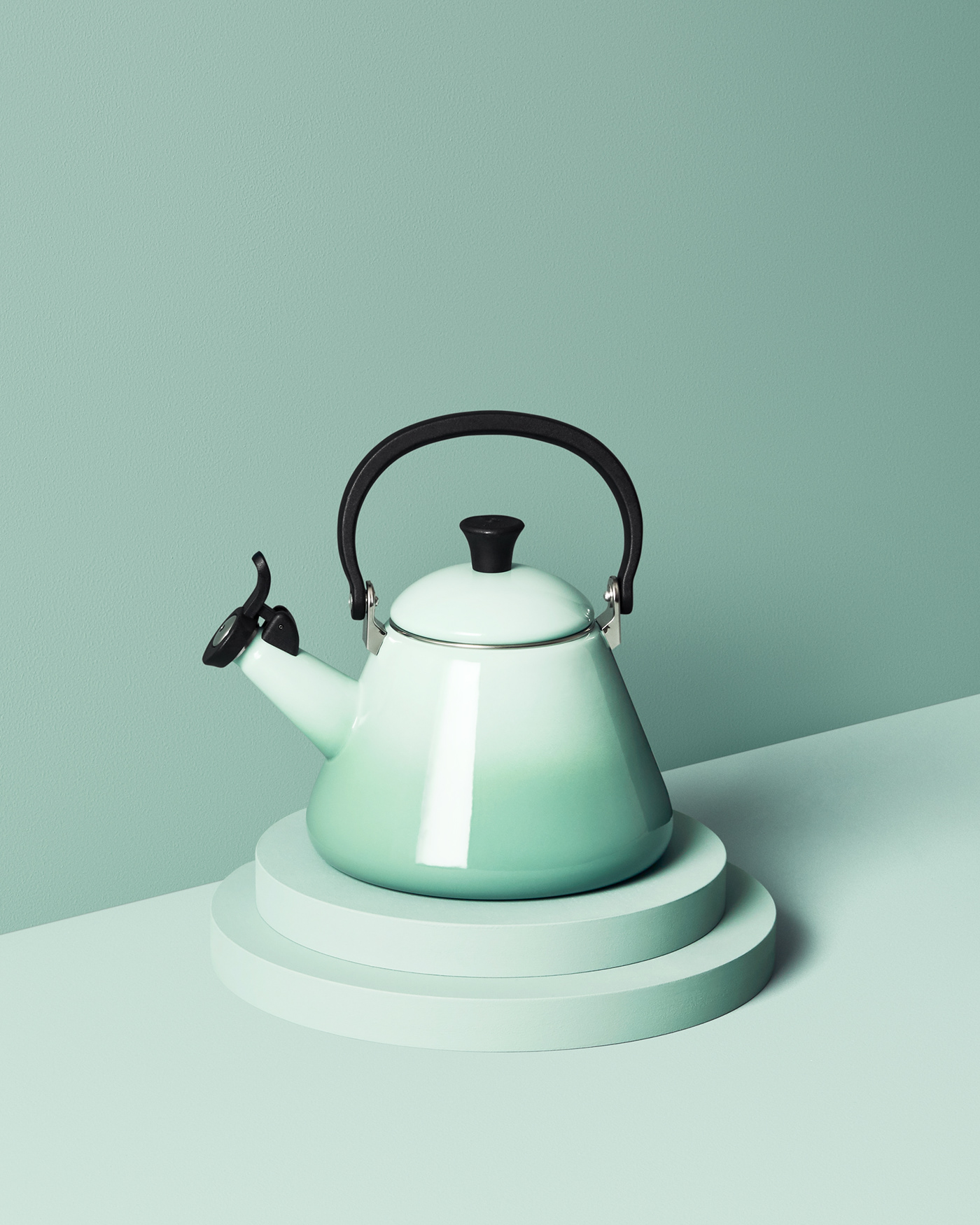 crucible，advertisement，cookware，Enamel cast iron，