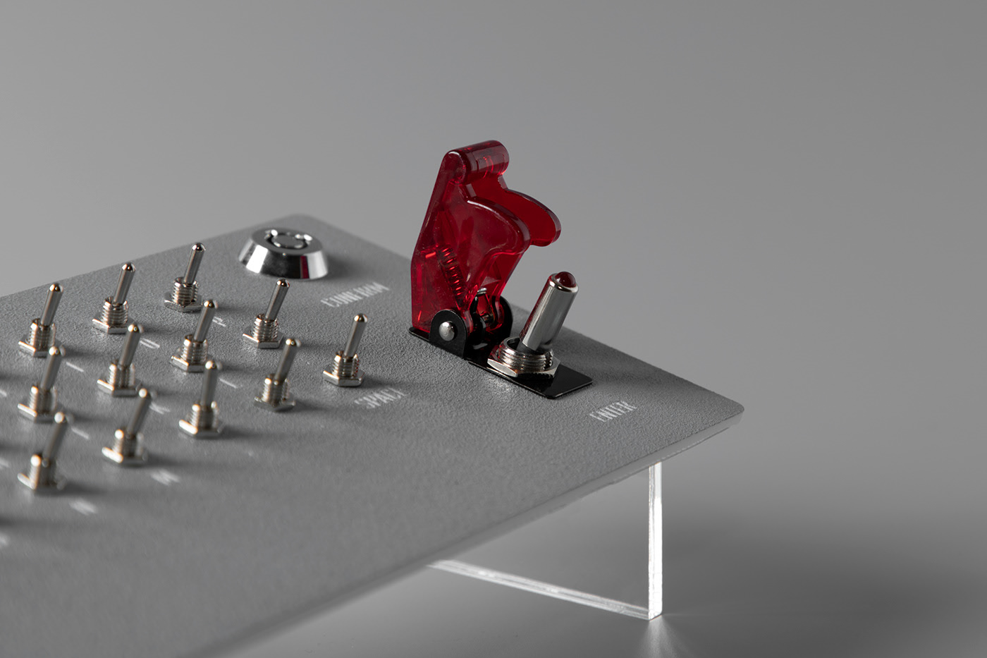 Cautious，keyboard，internet，