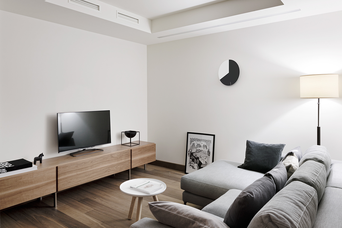 Clock，shadow，time，black and white，