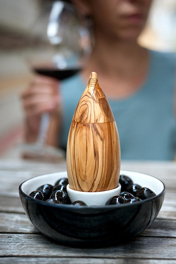 wood，Fruit bowl，olive，