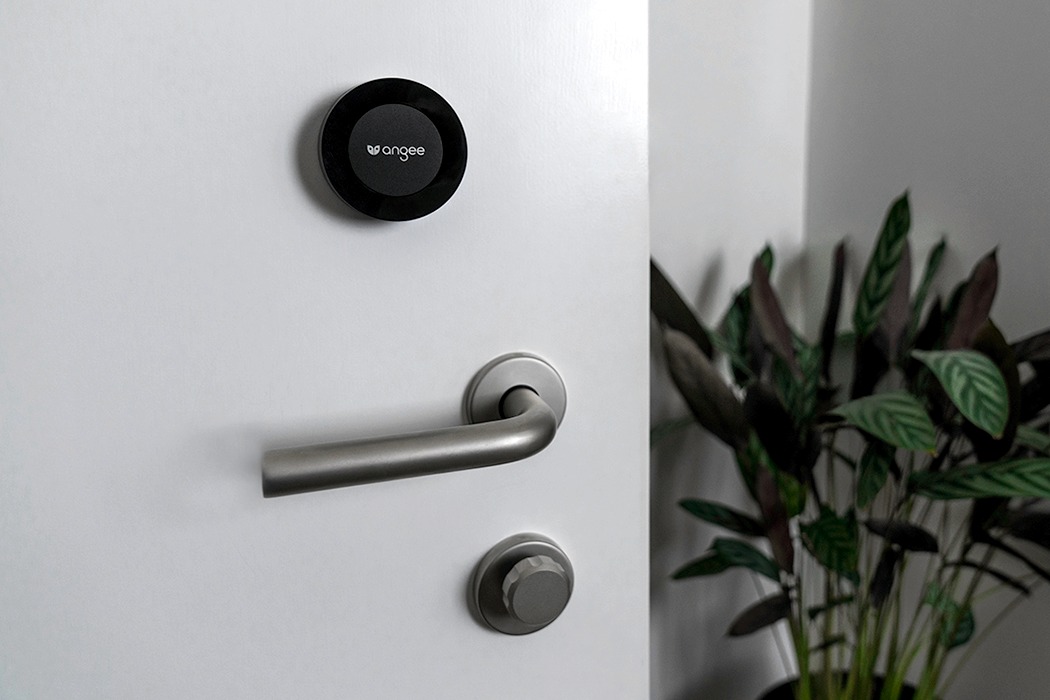 intelligence，security，camera，Sweeping robot，Key buckle，