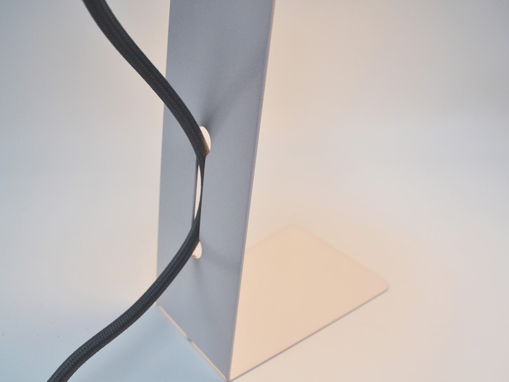 lamp，Metal，assemble，simple，