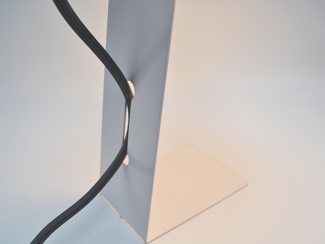 lamp，Metal，assemble，simple，