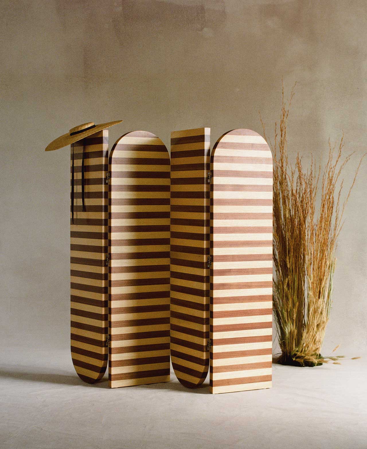 furniture，stripe，wooden ，Side table，screen，