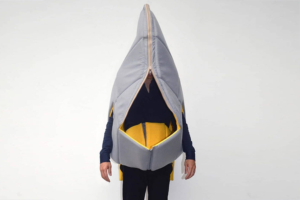 SharkMan，Wearable furniture，privacy，