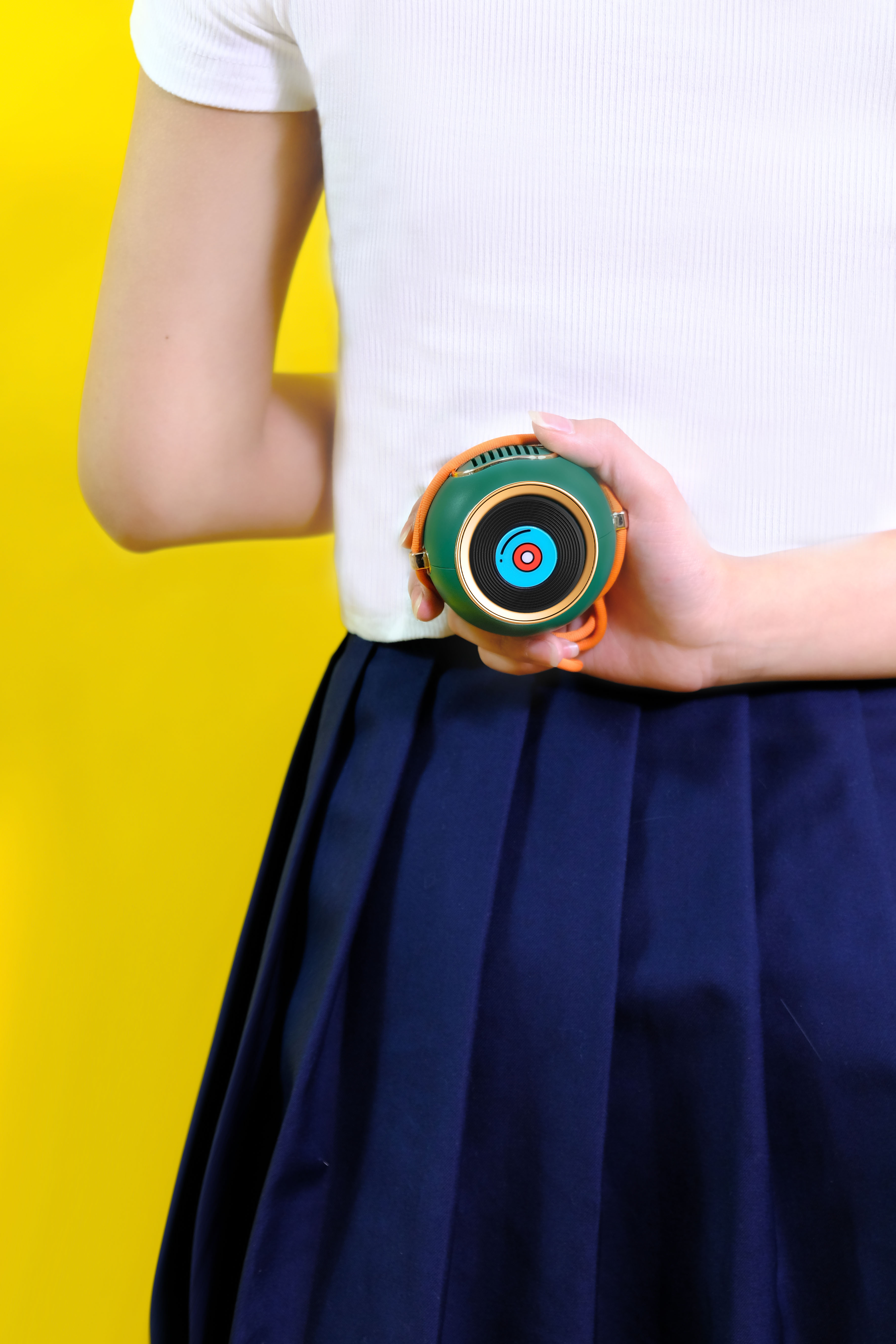 Magic bean, cute, hanging neck design, fan，