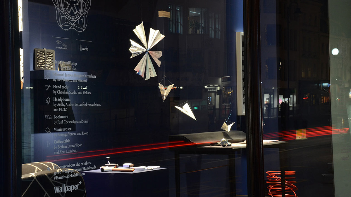 tool，Futurist，practical，clean，