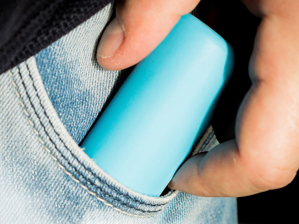 portable battery，solar energy，Portable，blue，white，