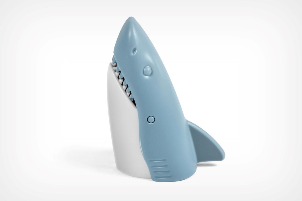 pencil sharpener，shark，Interesting，to work in an office，