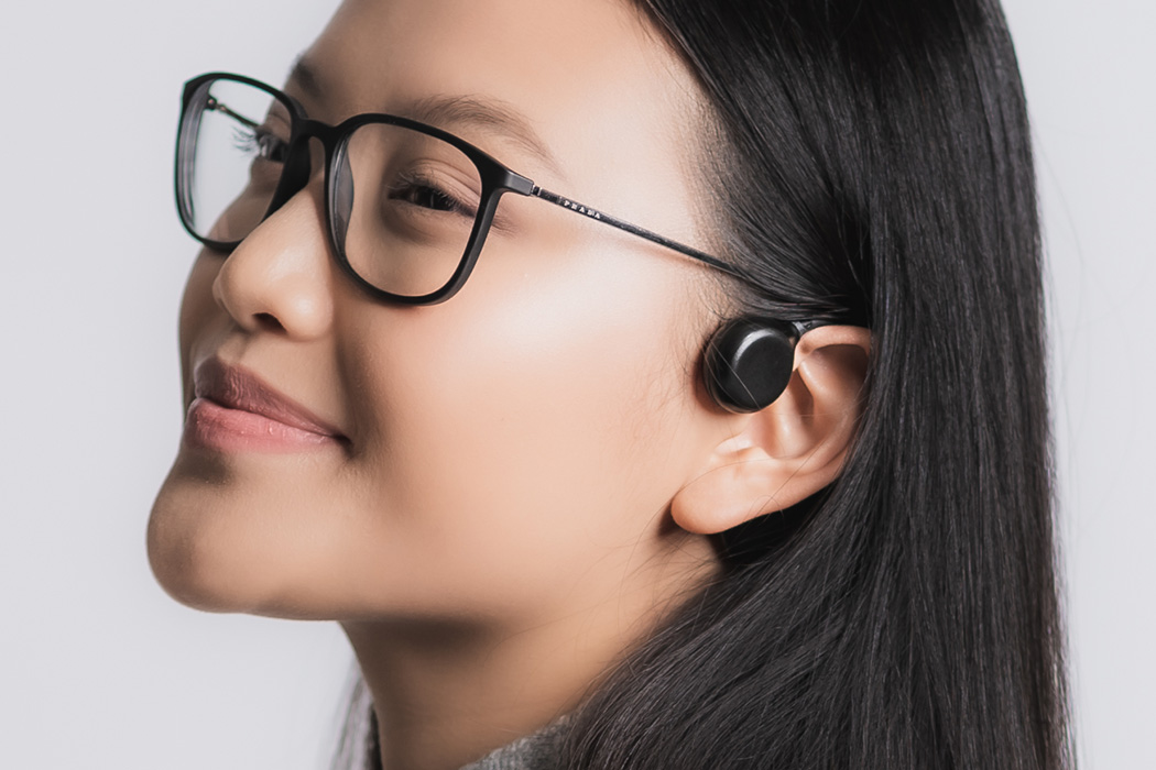 headset，Bluetooth，Bone conduction technology，black，